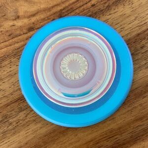 MagSafe pop, grip, gifted and never used